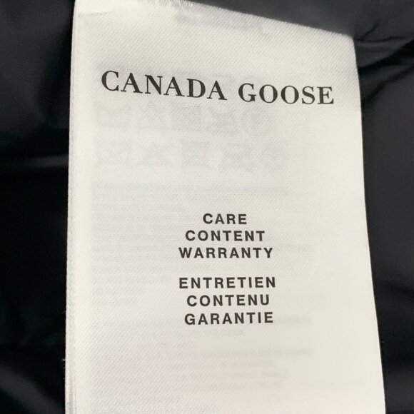 Canada Goose “Expedition” series white down jacket - Picture 7 of 9